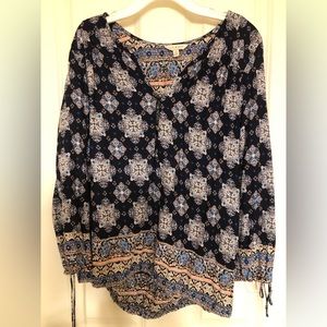 Lucky Brand women’s size Medium blouse
